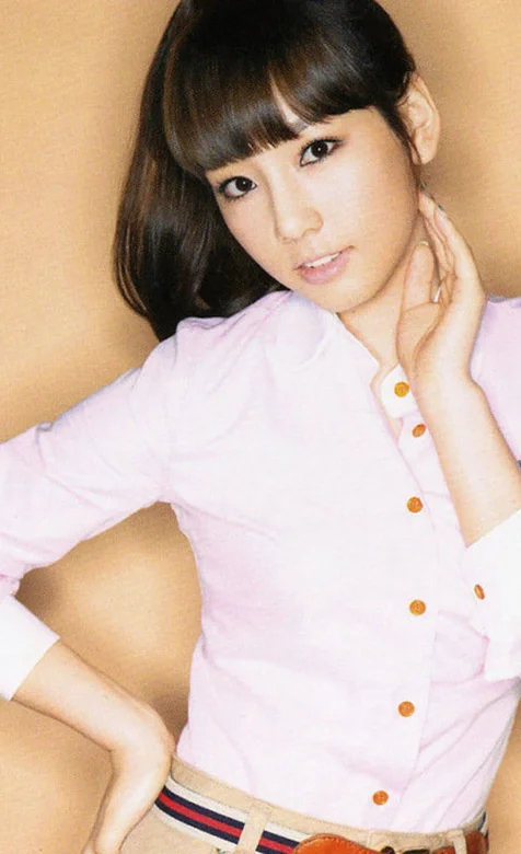 少女时代小鬼队长-金泰妍手机壁纸