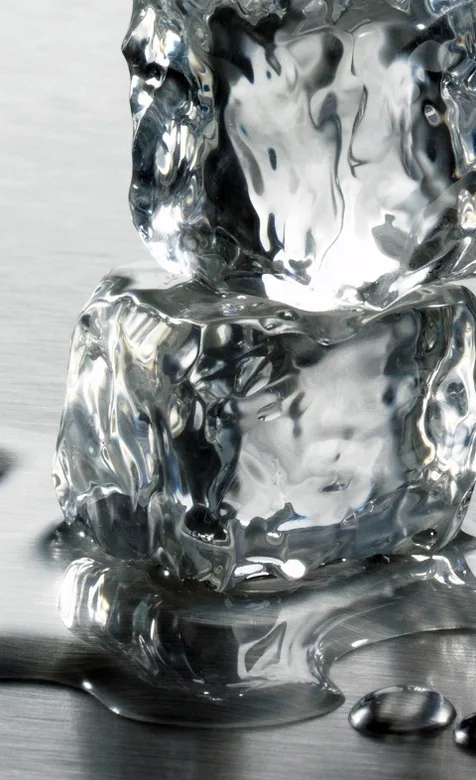 透明冰块高清桌面