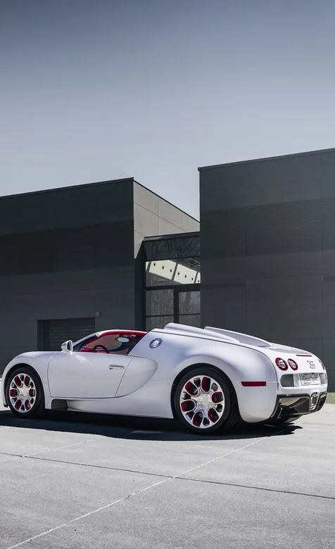 白色系布加迪威航跑车系列手机壁纸
