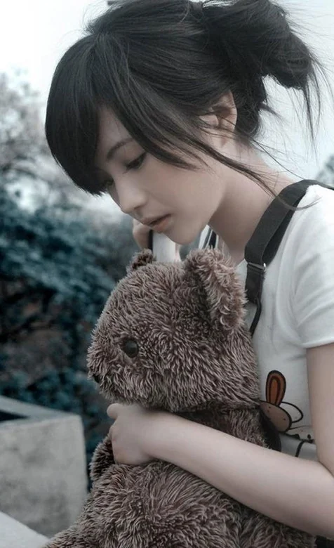 朦胧美女手机桌面