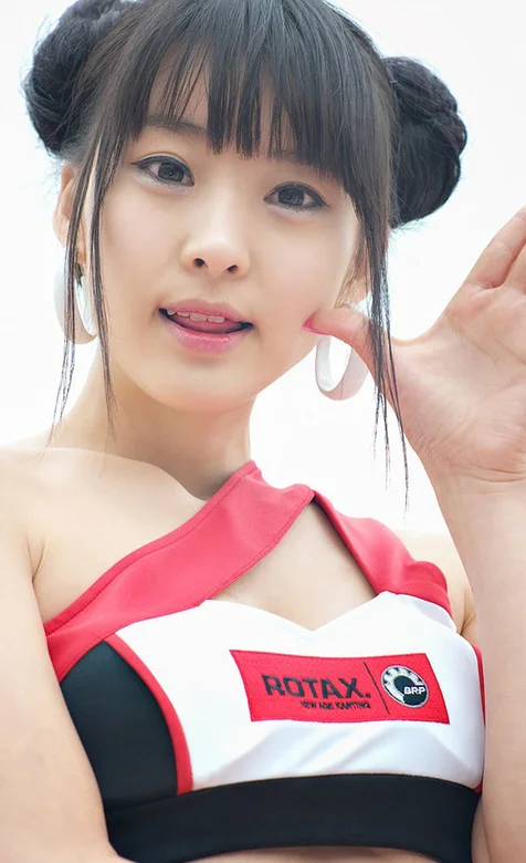 超可爱韩国美女手机桌面图片