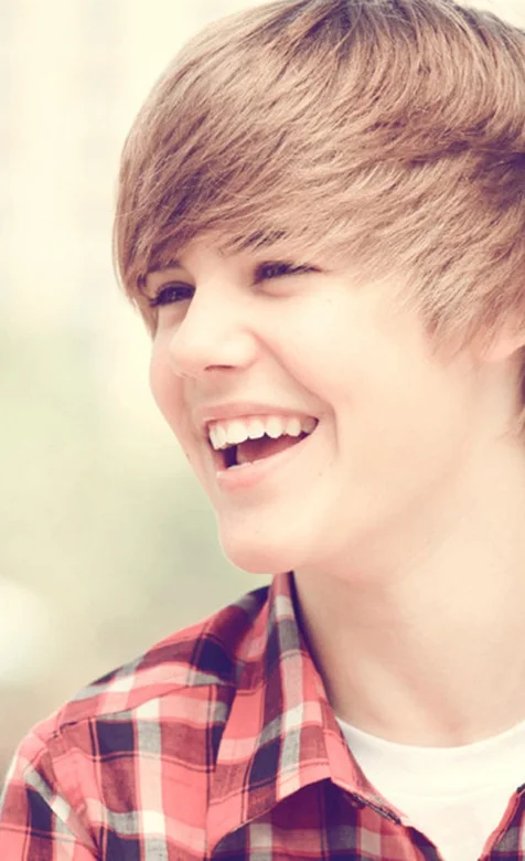 阳光男孩贾斯丁比伯手机桌面