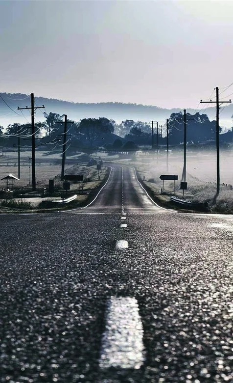 笔直的高速公路手机桌面大图