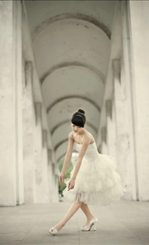 唯美的婚纱手机桌面