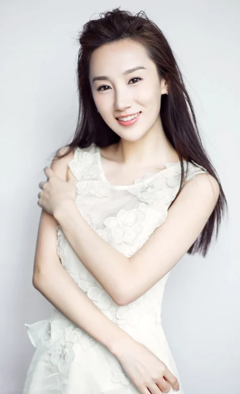 《一代枭雄》里的素影的扮演者高洋手机桌面图片