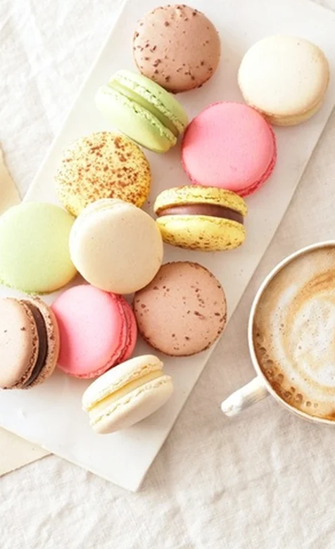 看着就很好吃的多色蛋糕手机壁纸下载