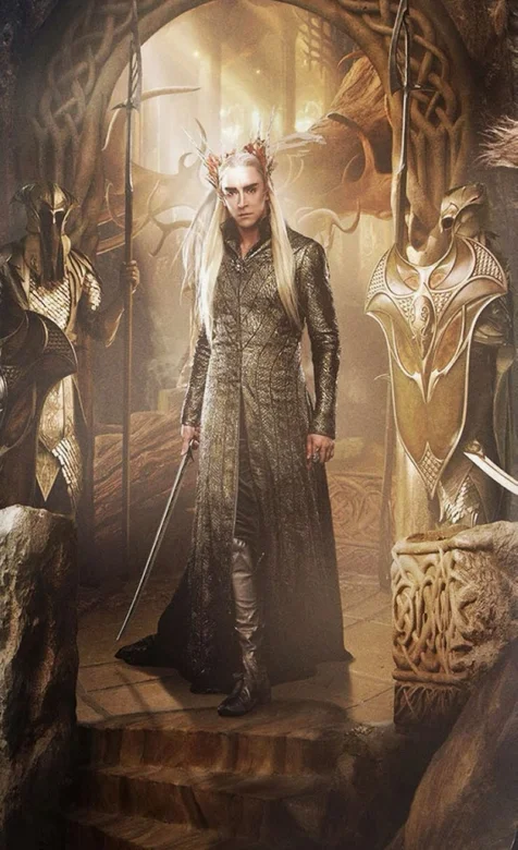 电影《霍比特人2》中的精灵国王手机壁纸