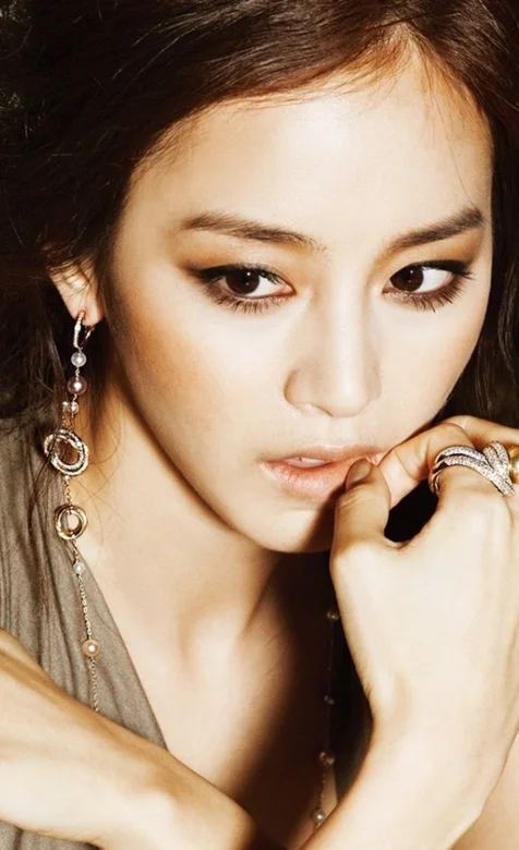 高清个性美女手机壁纸