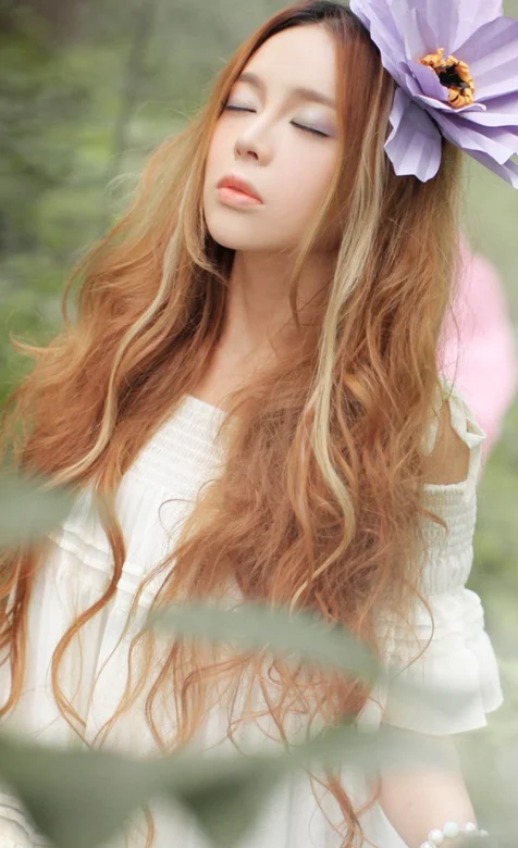 美女与自然之美高清手机壁纸