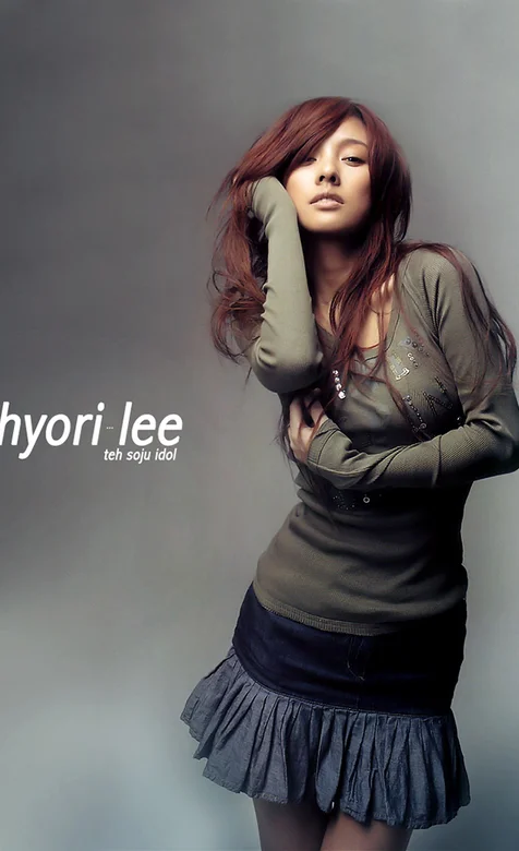 李孝利高清手机桌面下载