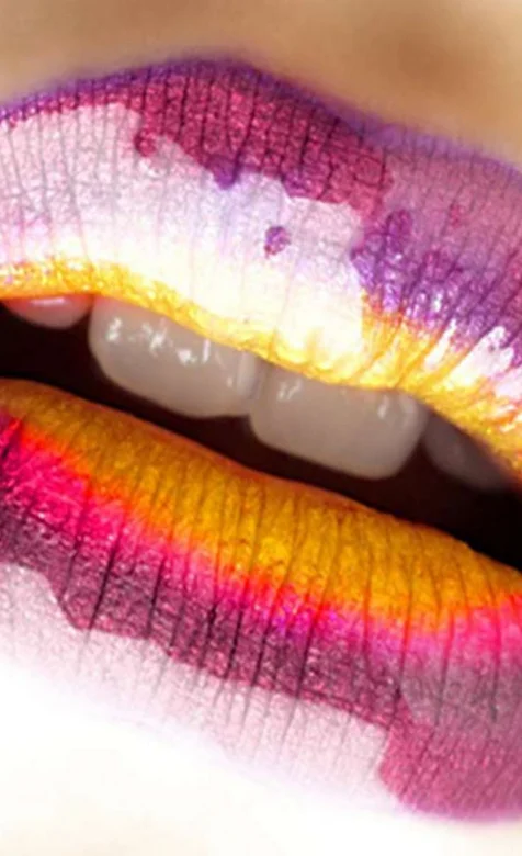 炫彩唇彩高清手机壁纸下载