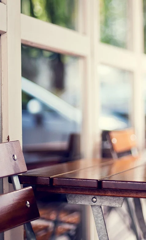 桌椅静物手机壁纸