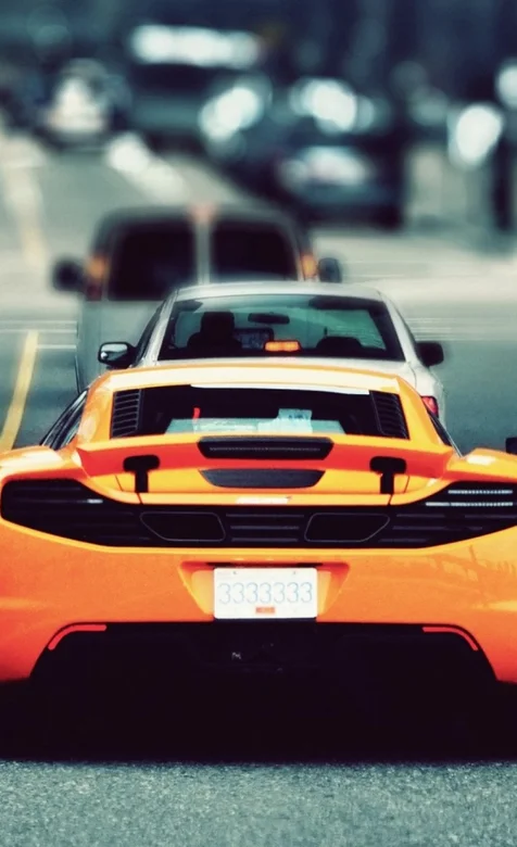 兰博基尼帅气尾部手机桌面壁纸