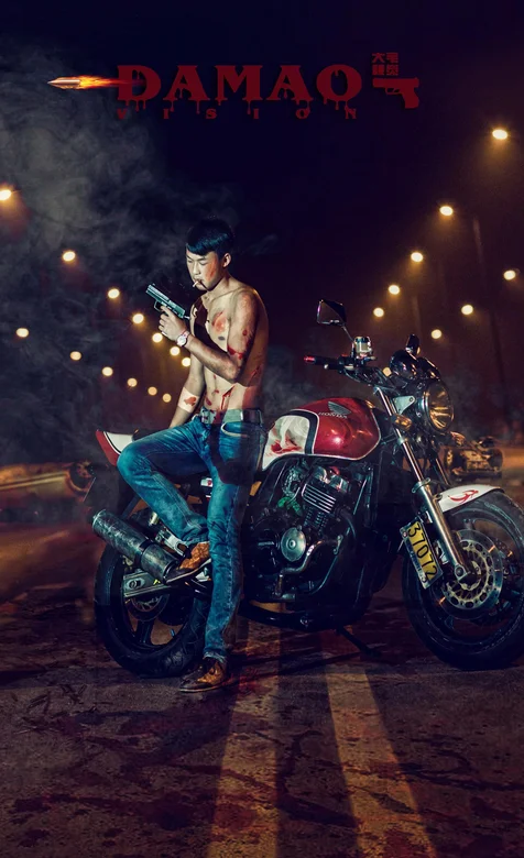 性感个性男车模混战战场手机壁纸