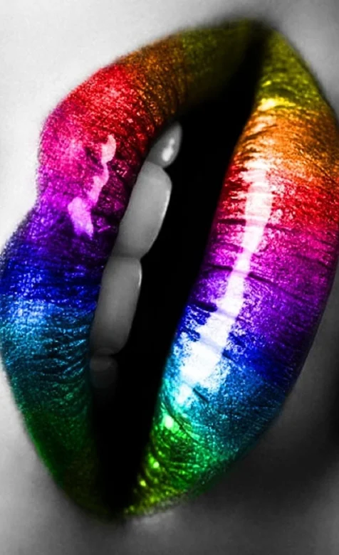 炫彩红唇创意苹果手机壁纸