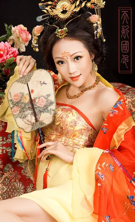 古典美女高清壁纸