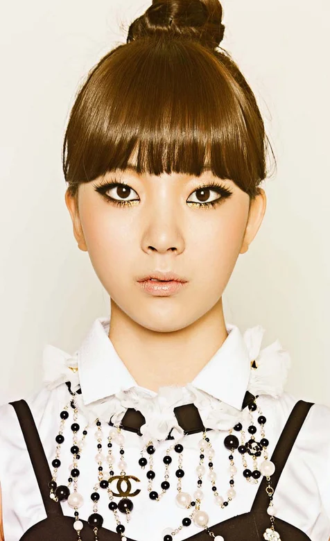 韩国组合LADIES成员个性手机壁纸