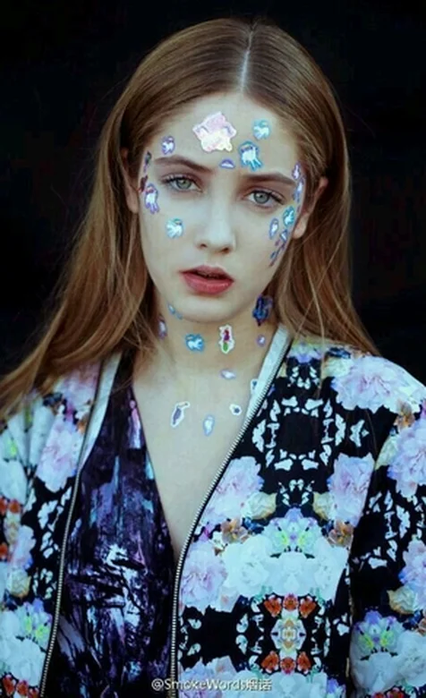 欧洲美女非主流手机桌面