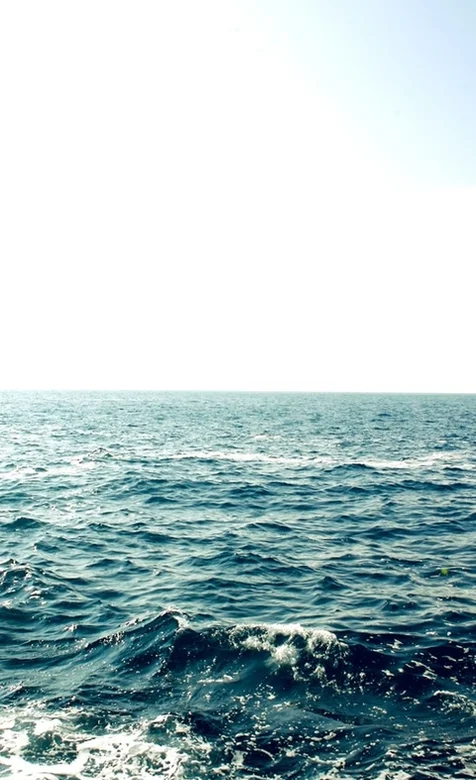 蔚蓝的大海高清手机壁纸