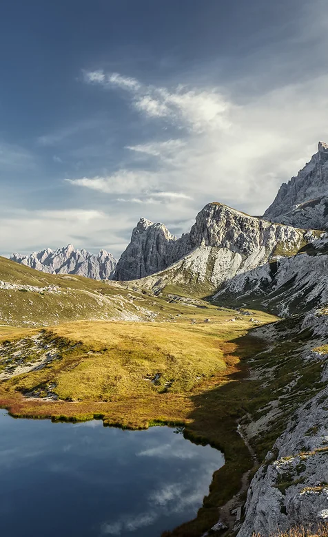 高清风景天湖手机桌面壁纸