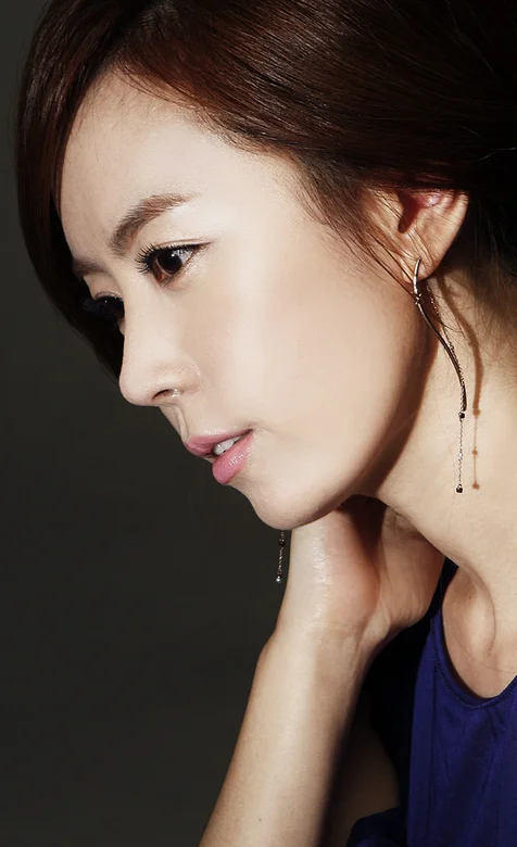 金有美高清头像壁纸