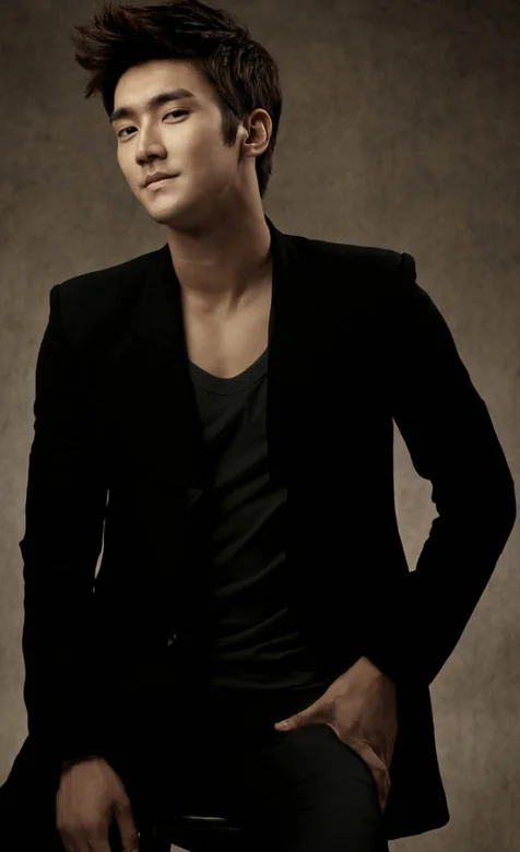 大众男神崔始源写真手机壁纸