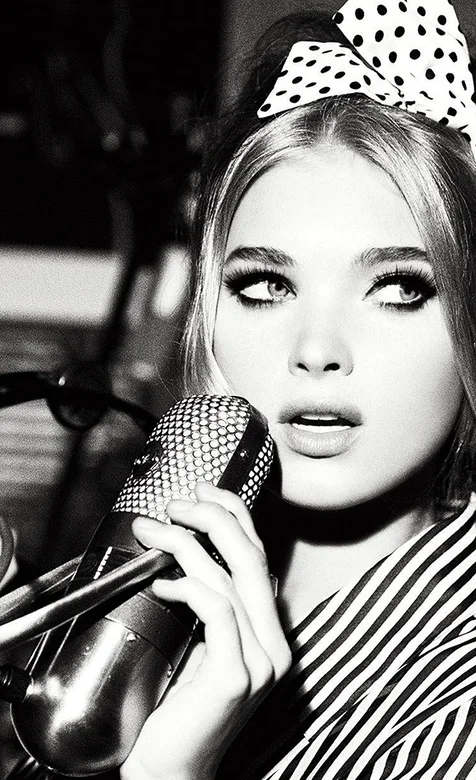 欧美美女歌手高清黑白头像壁纸图片