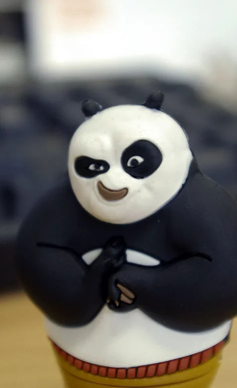 功夫熊猫手办手机背景图片