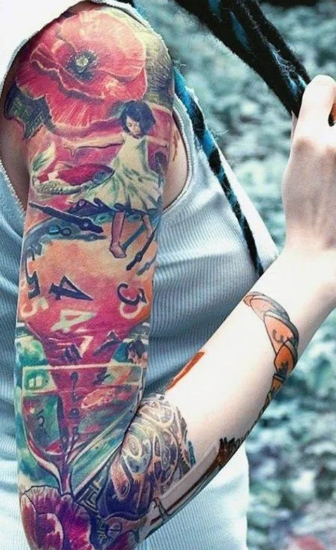 纹身的女孩手机背景免费下载