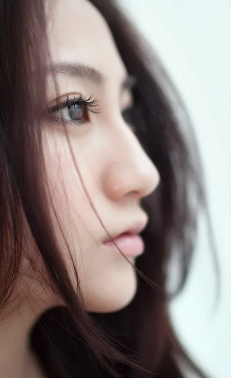 美女侧脸高清手机背景图片