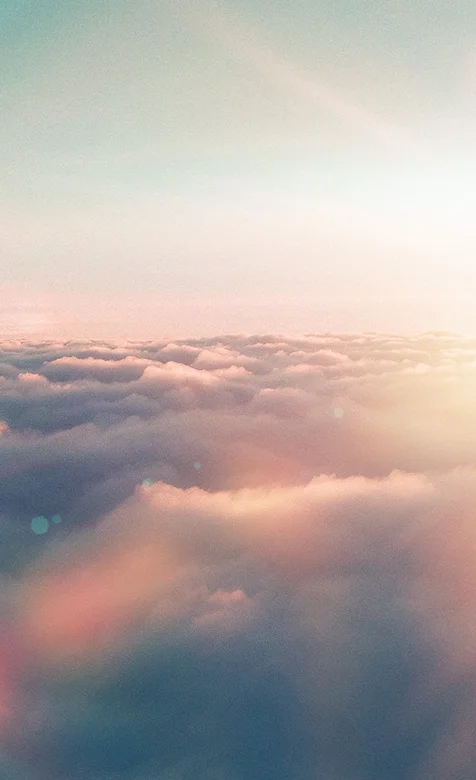 唯美的云层风景壁纸