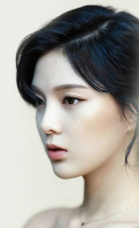 伤感的韩国美女头像手机壁纸