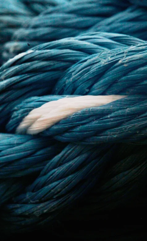 蓝色超粗麻绳唯美手机壁纸