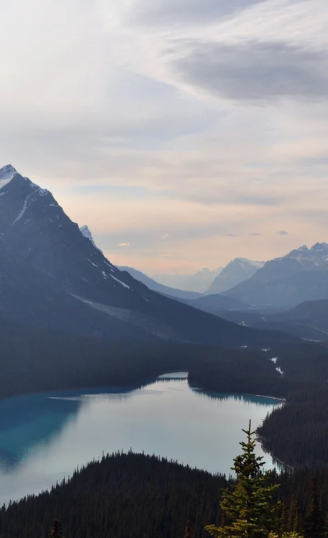山中镜湖风景手机壁纸下载