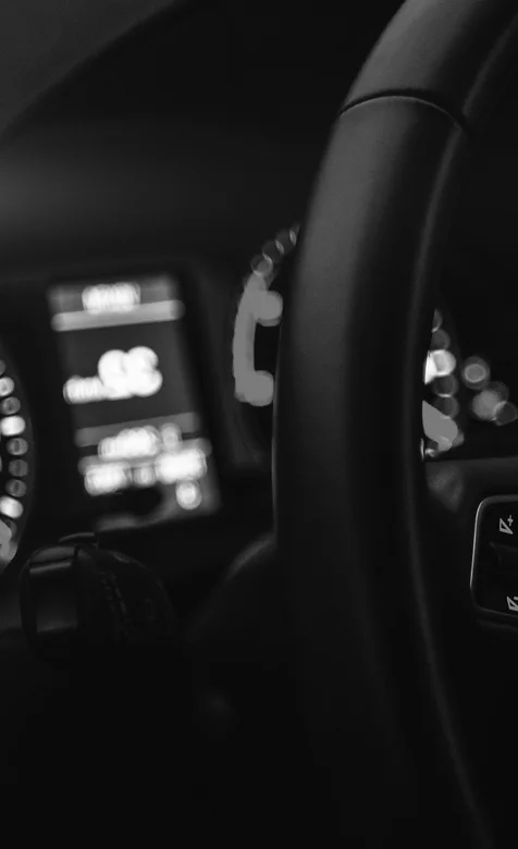 奔驰汽车仪表盘意境手机桌面