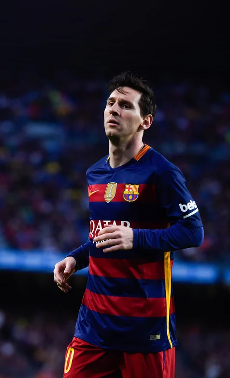 球场上的小神童梅西高清手机壁纸