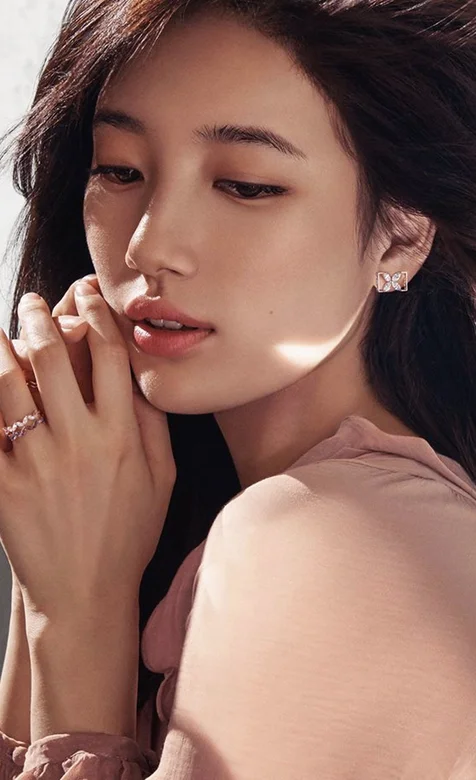 亚洲高雅长发女神高清头像