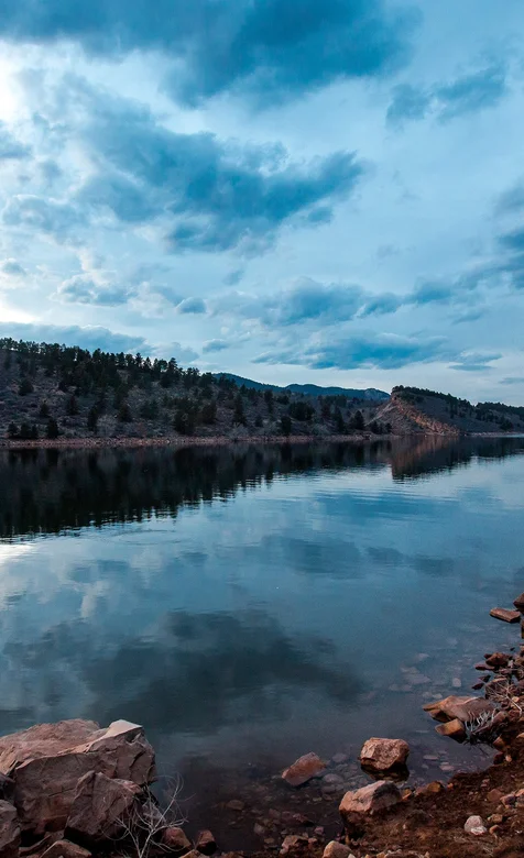 自然镜湖唯美高清壁纸