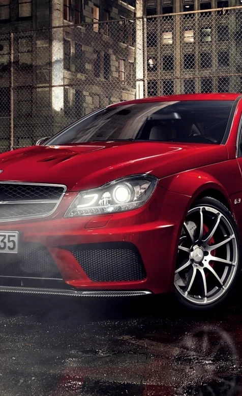 红色风骚奔驰E级手机壁纸下载