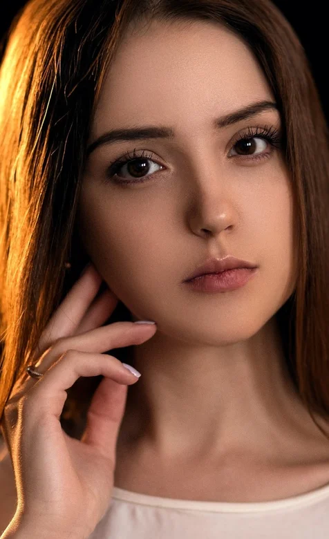 国外女神大头像写真手机壁纸免费下载