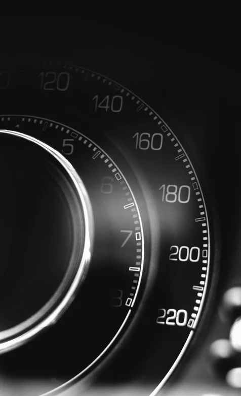 汽车仪表盘手机壁纸下载