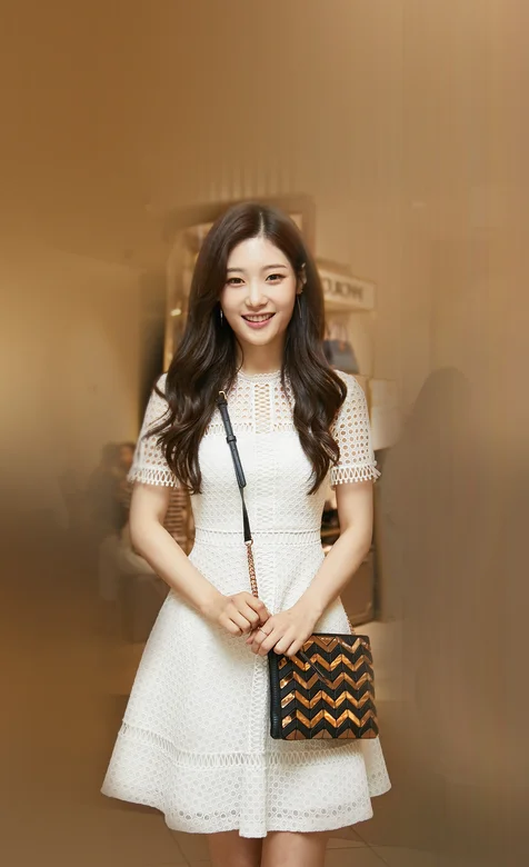 街头清纯美女随拍高清壁纸