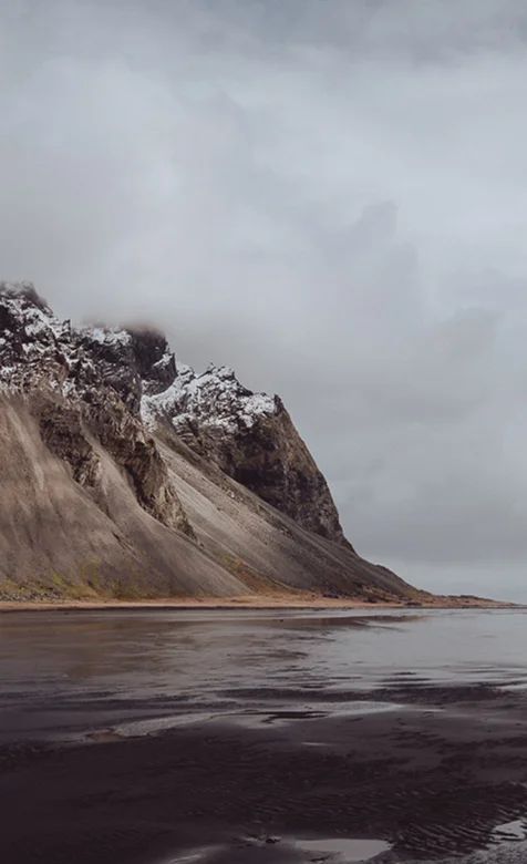 乌云密布的大峡谷风景壁纸图片