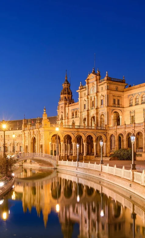 欧式建筑壁纸，湖边的欧式建筑