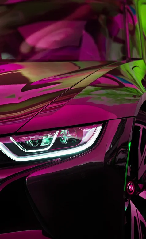 宝马新科技大灯炫酷手机壁纸