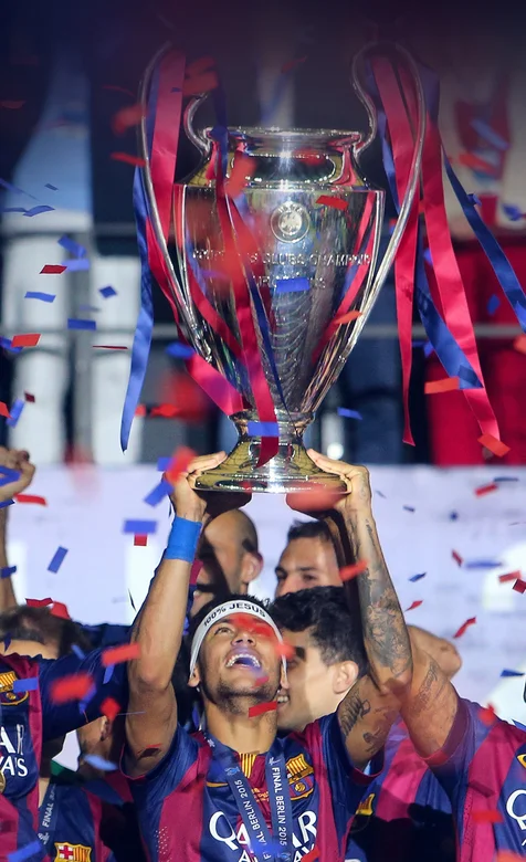 巴萨俱乐部西甲夺冠领奖时刻手机壁纸