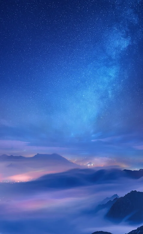 唯美星空下的山中云海高清手机壁纸