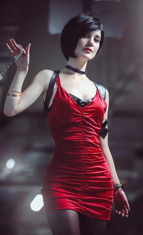 cos性感丝袜警官的欧美短发美女手机壁纸