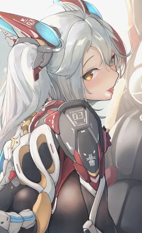 性感吃冰棒的未来科技性感女战士