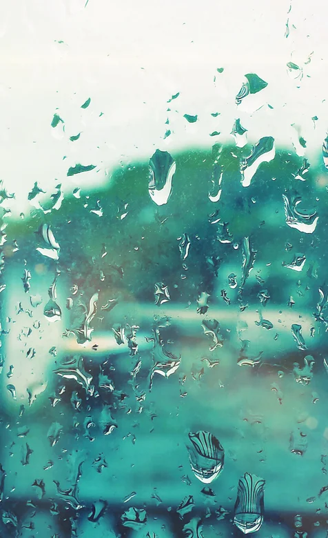 透过玻璃上的水珠外的唯美风景创意手机壁纸